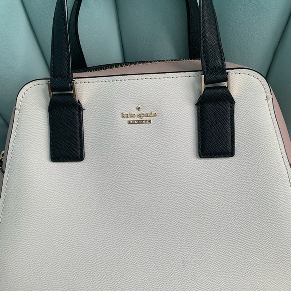 👀 NEW LOWER PRICE Kate Spade Handbag w/removable shoulder strap - Picture 4 of 10